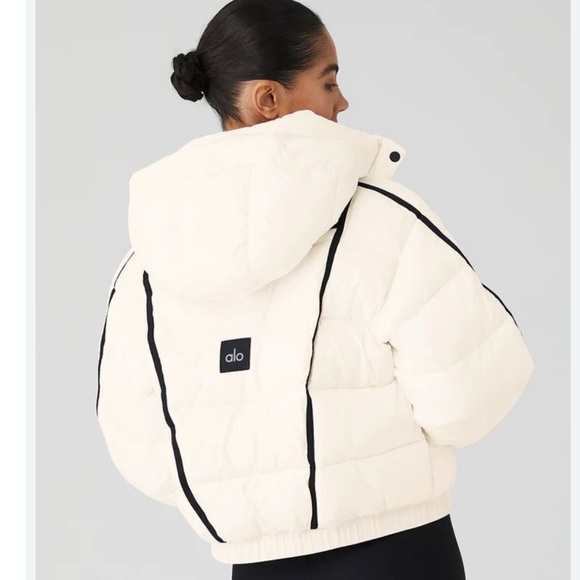 New Rare ALO Aspen Love Puffer Jacket - Picture 13 of 16